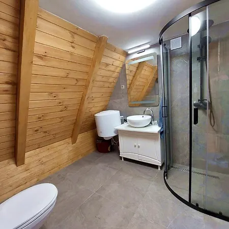 Edelin House * Szögliget